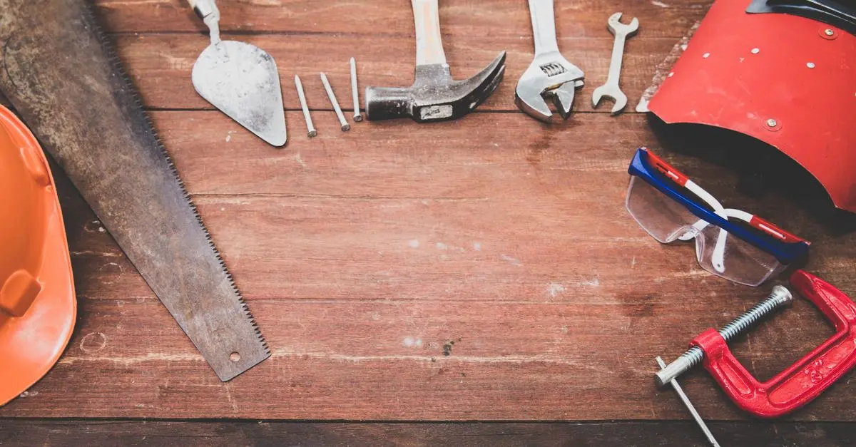 Les meilleurs outils pour un plombier débutant